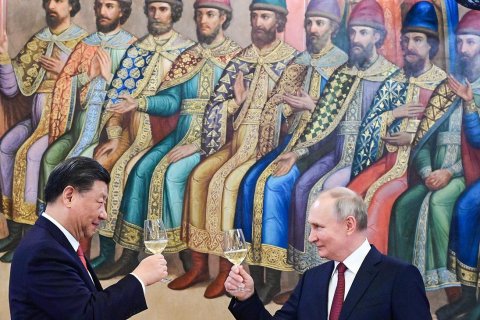 Путин доложил Си Цзиньпину о переговорах с США