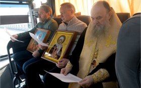 После падения беспилотника ВСУ в центре Санкт-Петербурга губернатор Беглов совершил «молитвенный объезд» города 