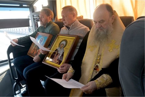 После падения беспилотника ВСУ в центре Санкт-Петербурга губернатор Беглов совершил «молитвенный объезд» города 