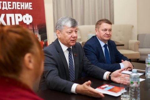 Дмитрий Новиков: КПРФ намерена определиться с кандидатом на выборы президента России к декабрю