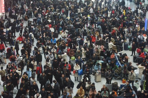 Население Китая превысило 1,4 миллиарда человек. Рождаемость упала до минимума за последние 60 лет