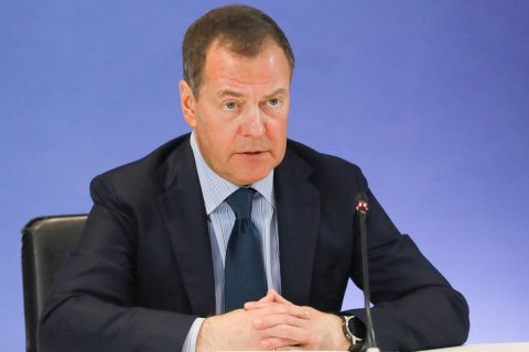 Медведев о запрете Путину посещать Молдову: Такой страны уже нет