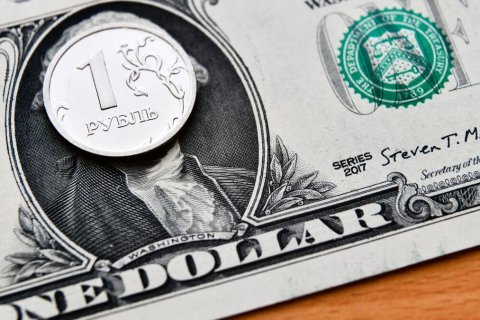 В правительстве назвали крепкий рубль — «вызовом для экономики России»