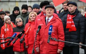 КПРФ отправила в Донбасс 149-й Новогодний гуманитарный конвой