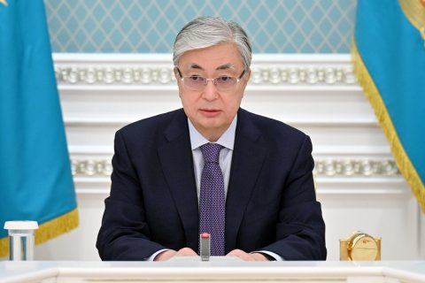 Президент Казахстана провозгласил экономическую и политическую перестройку