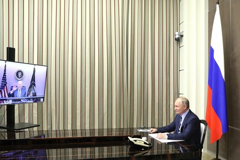 Путин и Байден провели двухчасовые переговоры. Результат:все надеются, что войны на Украине не будет