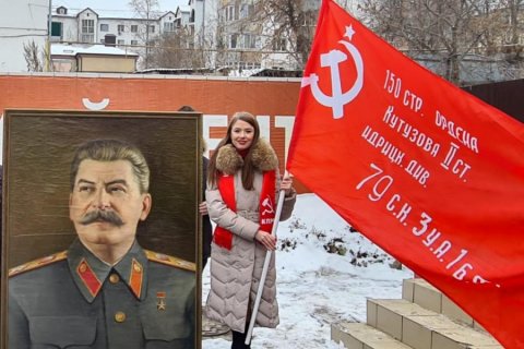 День рождения Сталина широко отметили по всей России