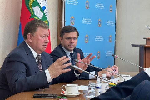 В.И. Кашин и губернатор Орловской области А.Е. Клычков обсудили развитие АПК региона