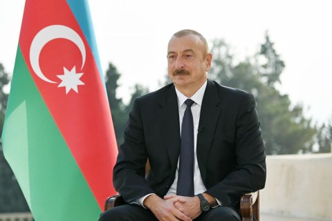 Президент Азербайджана поддержал территориальную целостность Украины