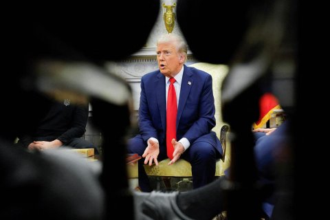 Трамп заявил, что Россия и Украина подпишут мирное соглашение в течение недели. Кремль: Комментировать не будем