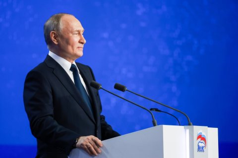 «Единая Россия» поддержала кандидатуру Путина на выборах президента 