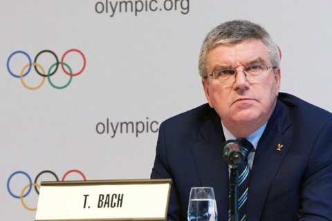 Международный олимпийский комитет рекомендовал не допускать к участию в международных соревнованиях россиян и белорусов