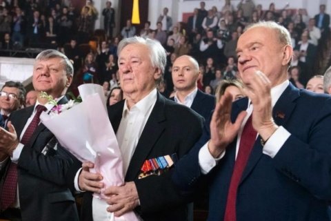 Геннадий Зюганов посетил премьеру рок-оперы Александра Проханова «Хождение в огонь»