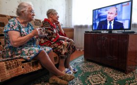 Власть одобрила экономию на всем, даже на закупках оружия. Расходы на пропаганду увеличили на 40%