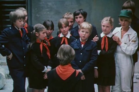 С 1 сентября 2025 года в России начинает действовать новый ГОСТ для школьной формы