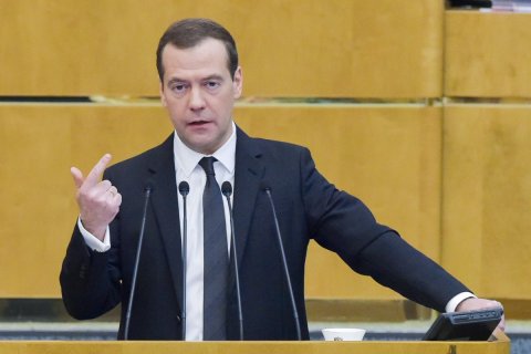 Медведев ответил на вопрос о расследовании Навального: «Лживые продукты политических проходимцев»