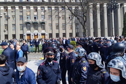 Участники митинга против коронавирусных ограничений во Владикавказе получили до 4 лет колонии