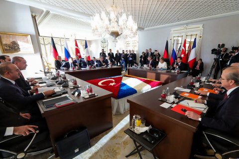 В Стамбуле прошел четырехсторонний саммит по Сирии. Сирийцев не пригласили