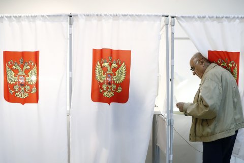 Единороссы проиграли на губернаторских выборах в двух регионах. Все подробности