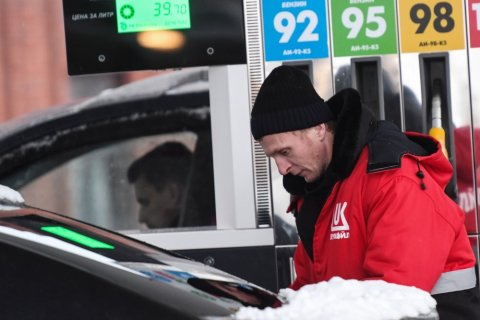 В России снова растут цены на бензин 