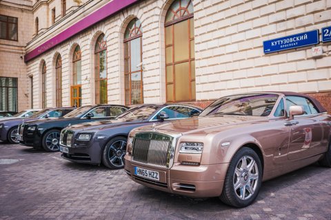 В 2020 году в России было продано рекордное количество лимузинов Rolls-Royce за последние 110 лет