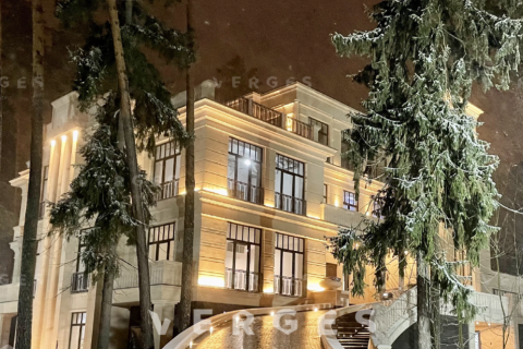 Исследование: Все самые дорогие загородные дома страны располагаются в московском регионе