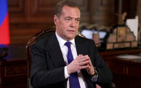 Медведев: С начала года на службу в ВС РФ принято более 452 000 человек