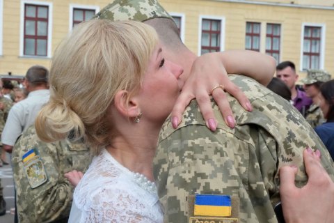 Украина отменила призыв на срочную службу на время боевых действий