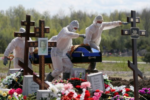 Число умерших от коронавируса в России превысило 24 тысячи человек
