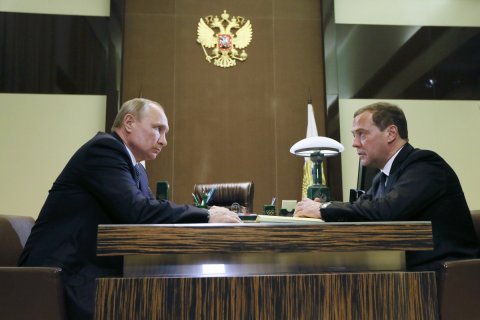 По указу Путина, в правительстве будет 10 вице-премьеров и 22 министра