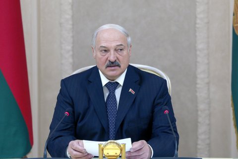 Лукашенко обвинил Россию в торговых «баталиях» против Белоруссии