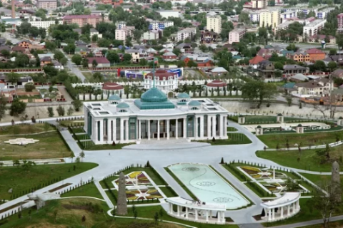 Из бюджета Чечни на уборку резиденции Кадырова выделят более 50 млн рублей