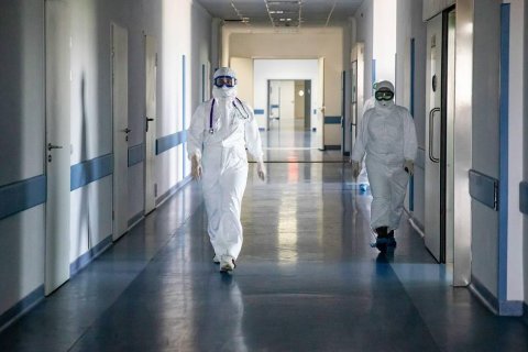Число инфицированных коронавирусом в России достигло 947 тысяч человек