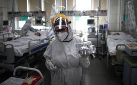 Число заразившихся коронавирусом за сутки в России сократилось до 41 тысячи человек
