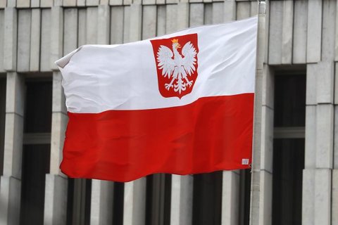 Польскую русофобию объяснили желанием угодить США 