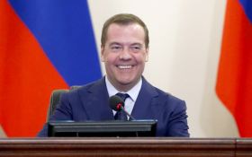 Путин на день рождения Медведева подарил ему орден «За заслуги перед Отечеством»