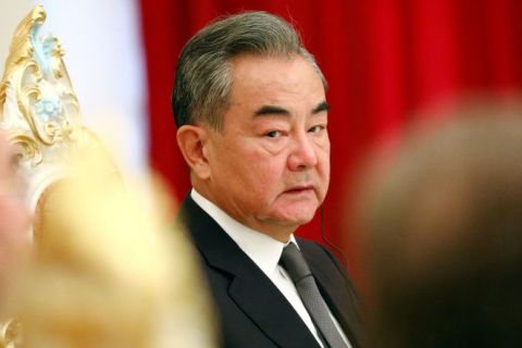 Китай предупредил, что вражда с 1,4 млрд китайцев «никого до добра не доведет»