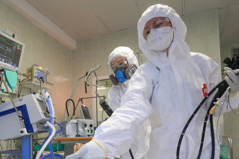 В России за сутки умерло от коронавируса рекордное число людей