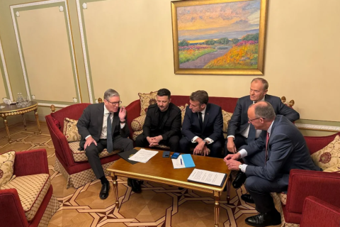 Украина, Франция, Германия, Великобритания, Польша и США договорились предъявить России ультиматум по прекращению огня на 30 дней