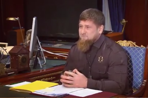 Кадыров попросил у Медведева деньги на развитие Чечни