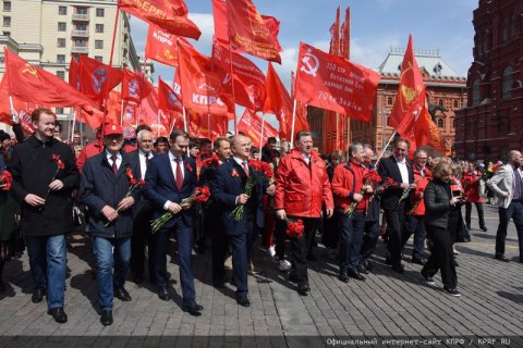 Коммунисты провели торжественные мероприятия, посвященные Дню Победы