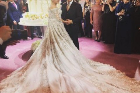 Дочь таджикского олигарха вышла замуж в платье, стоимость которого равна пенсии за 256 лет