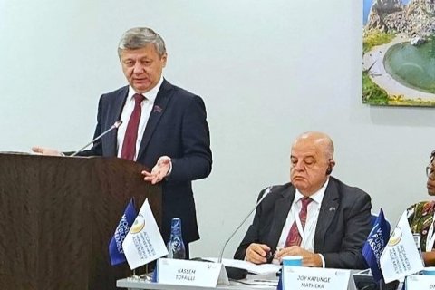 Дмитрий Новиков на Ассамблее народов мира в Москве: Для успешного развития человечеству нужна справедливость