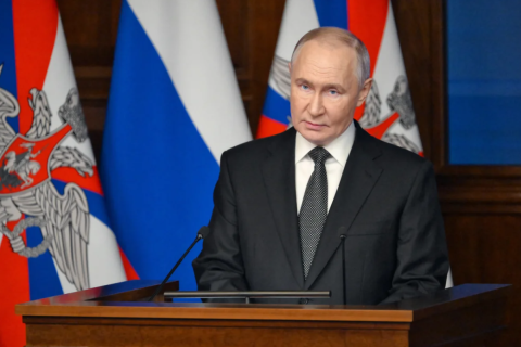 Путин заявил о невозможности повышать оборонные расходы до бесконечности