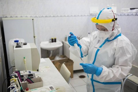 В Минздраве признали: больше трети тестов на коронавирус ошибочны
