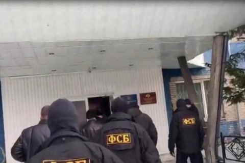 В Бердске спецназ ФСБ штурмом взял отдел МВД и взял под арест начальника следственного отдела полиции 