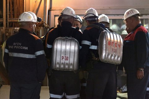 Спасатели прекратили поиски четырех шахтеров на руднике «Мир»