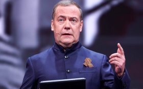 «Вернете репарациями». Медведев пригрозил войной за конфискацию российских активов в ЕС