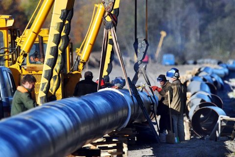 Белоруссия приостановила прокачку нефти по нефтепроводу «Дружба» в направлении Польши