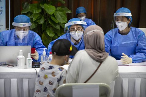 Китай поставит в Африку 1 млрд доз вакцин от коронавируса
